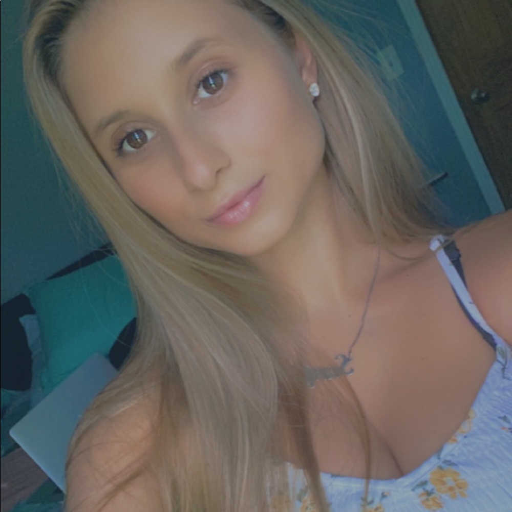 Meet your Posher, Sanja